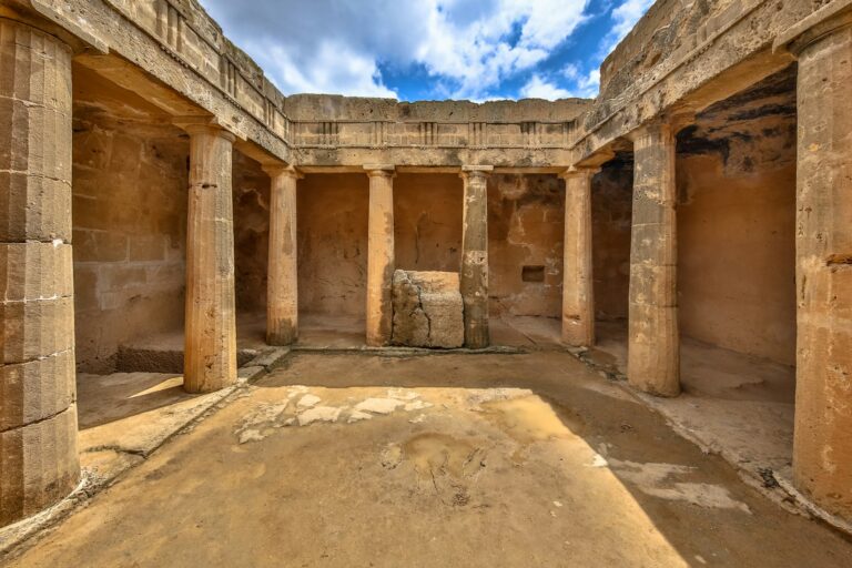 Letenky Pafos z Bratislavy